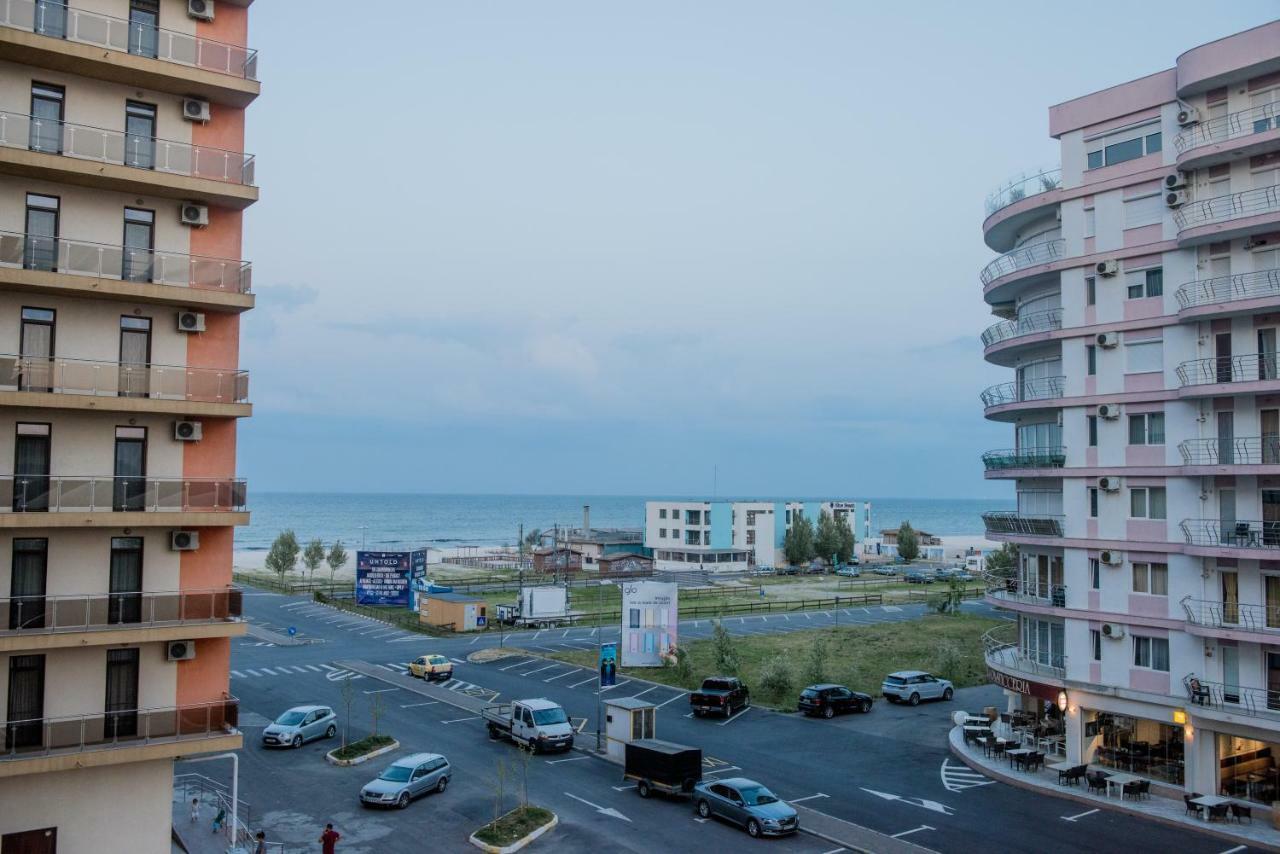 21 By The Sea Lägenhet Mamaia Exteriör bild